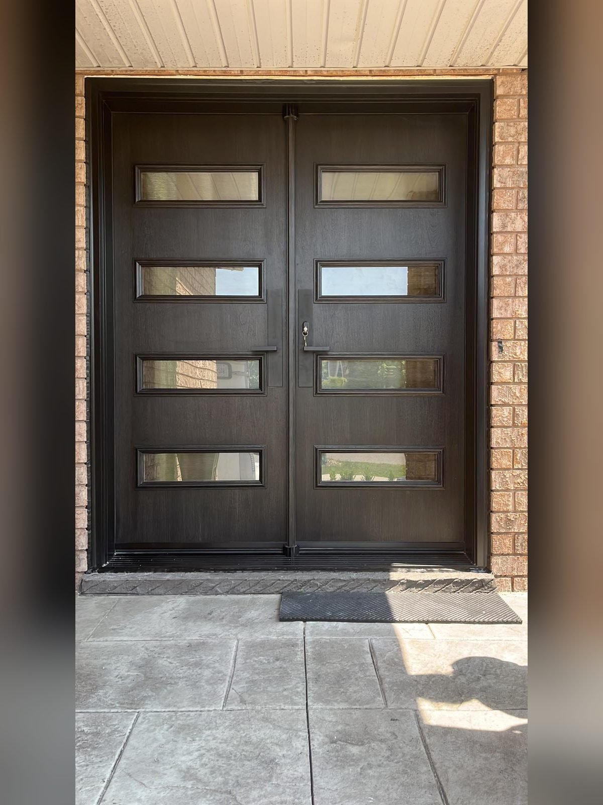 Fiberglass entry door installed by Perla Windows and Doors in the GTA