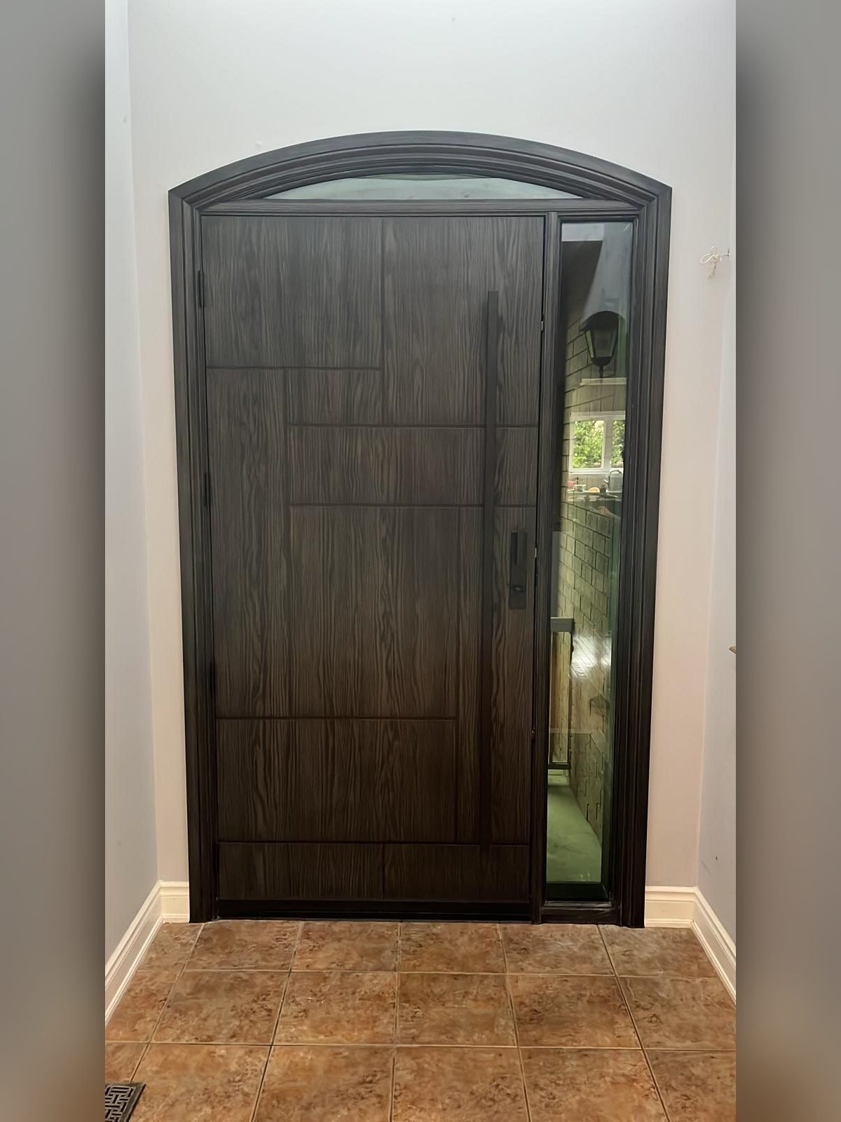 Fiberglass entry door installed by Perla Windows and Doors in the GTA