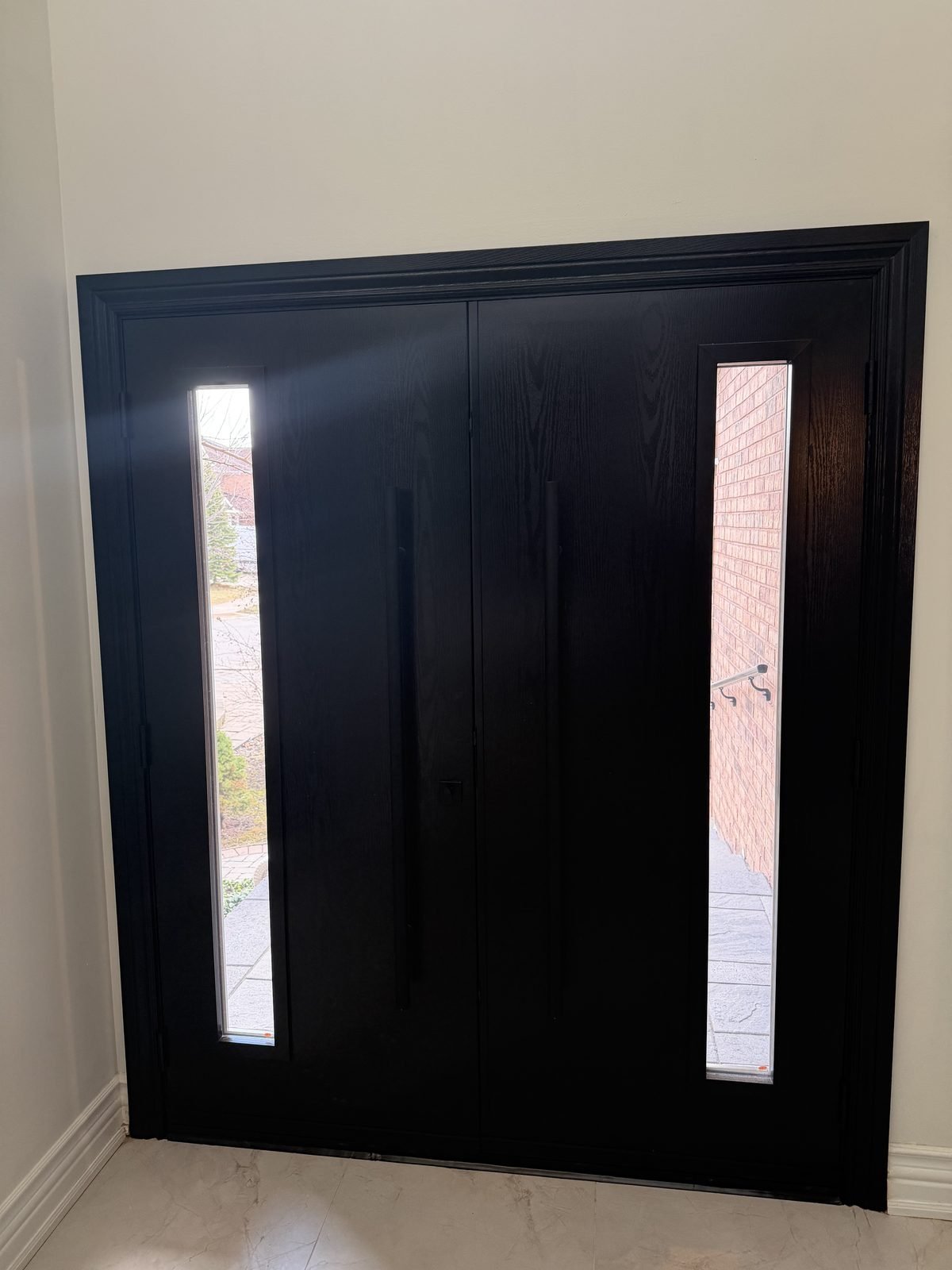 Fiberglass entry door installed by Perla Windows and Doors in the GTA