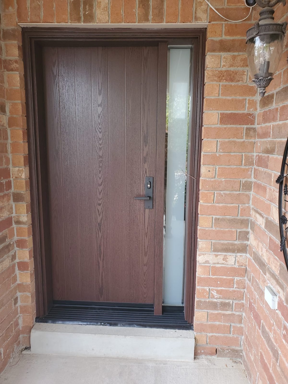Fiberglass entry door installed by Perla Windows and Doors in the GTA