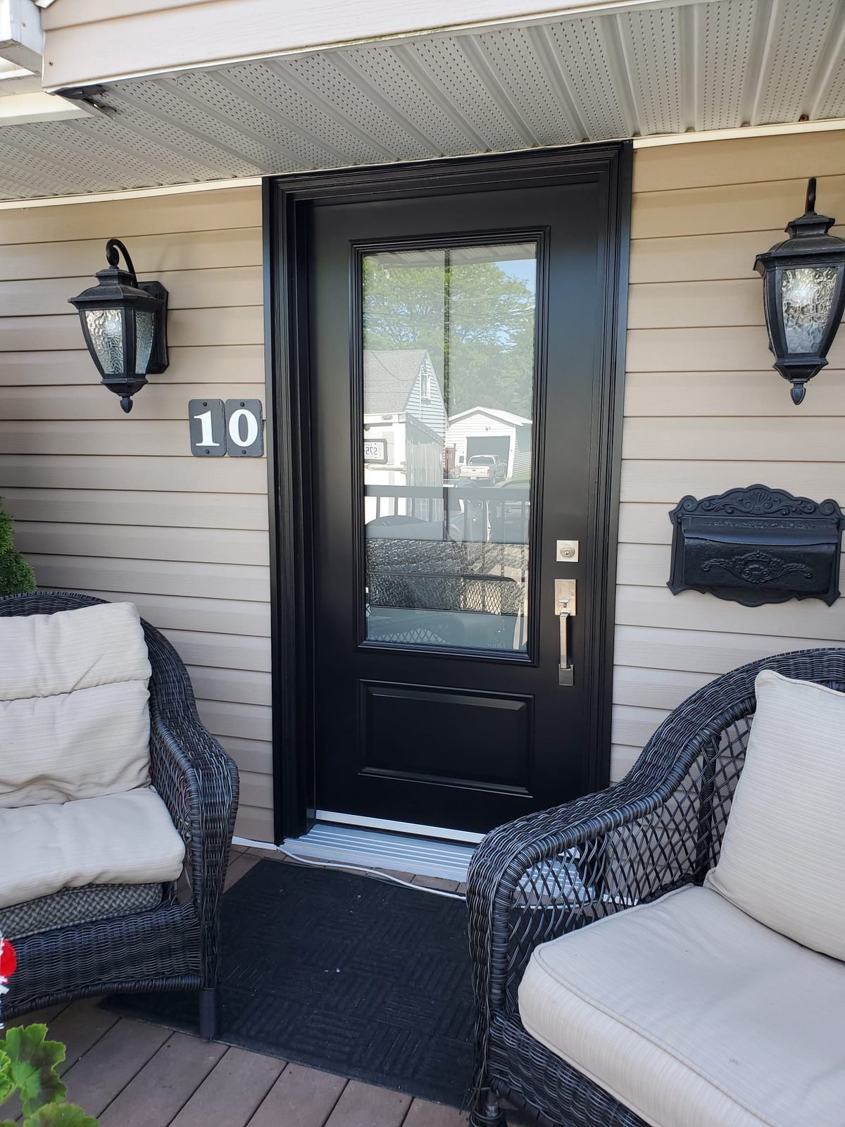 Steel entry door installed by Perla Windows and Doors in the GTA